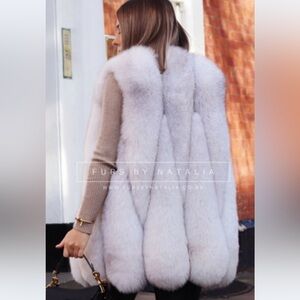 CLASSIC FOX FUR VEST